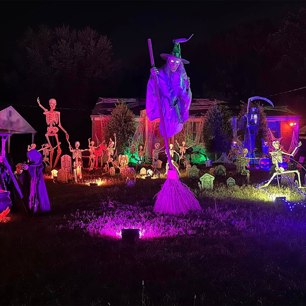 WIFI Smart Halloween Waterproof RGBCW Flood Lights Outdoor Ambient Lighting